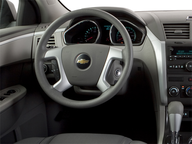 2010 Chevrolet Traverse LT w/1LT