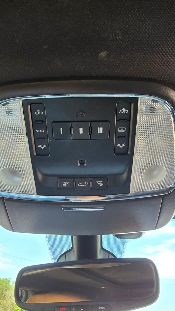 2019 Jeep Grand Cherokee Overland 4x4