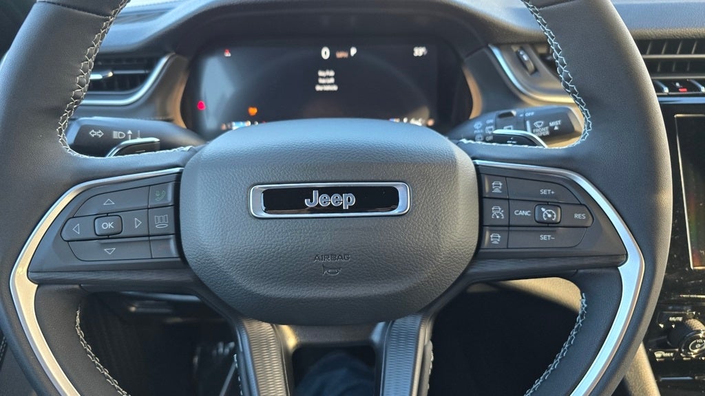 2025 Jeep Grand Cherokee GRAND CHEROKEE ALTITUDE 4X4