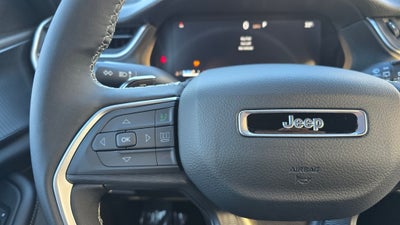2025 Jeep Grand Cherokee GRAND CHEROKEE ALTITUDE 4X4