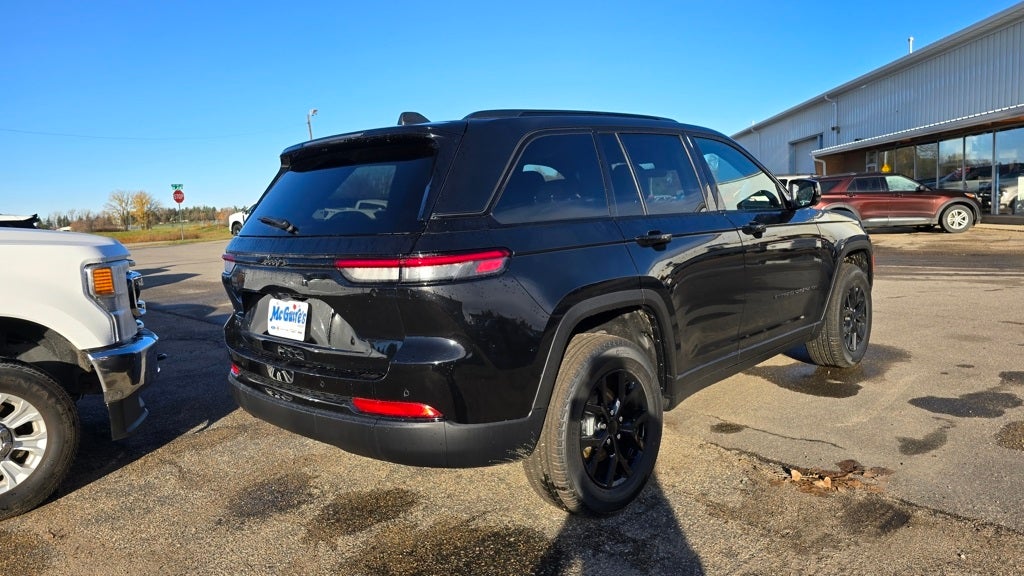 2025 Jeep Grand Cherokee GRAND CHEROKEE ALTITUDE 4X4