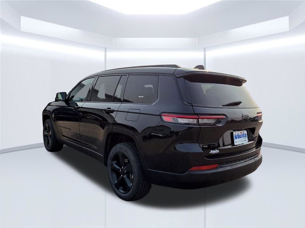 2022 Jeep Grand Cherokee L Altitude 4x4