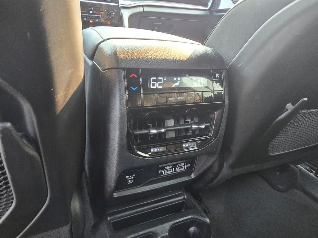2022 Jeep Grand Cherokee L Altitude 4x4