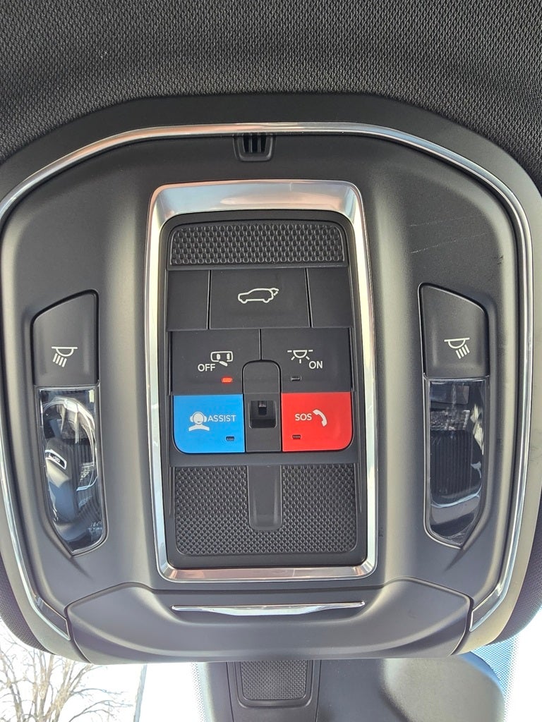 2025 Jeep Grand Cherokee GRAND CHEROKEE L ALTITUDE 4X4