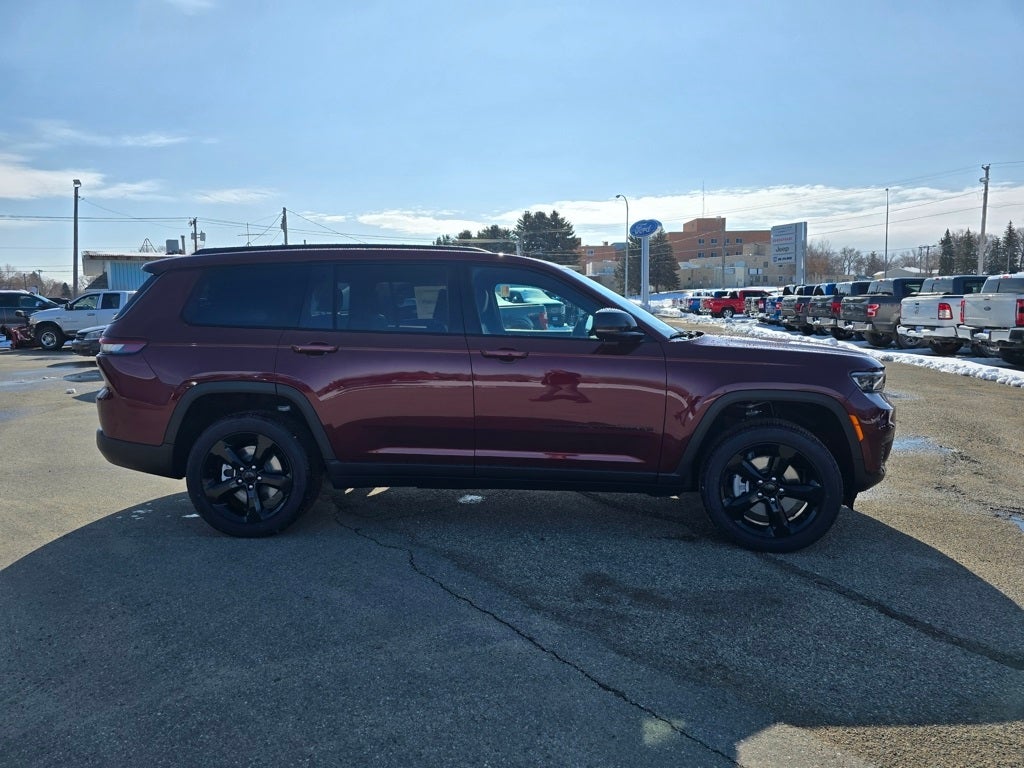 2025 Jeep Grand Cherokee GRAND CHEROKEE L ALTITUDE 4X4