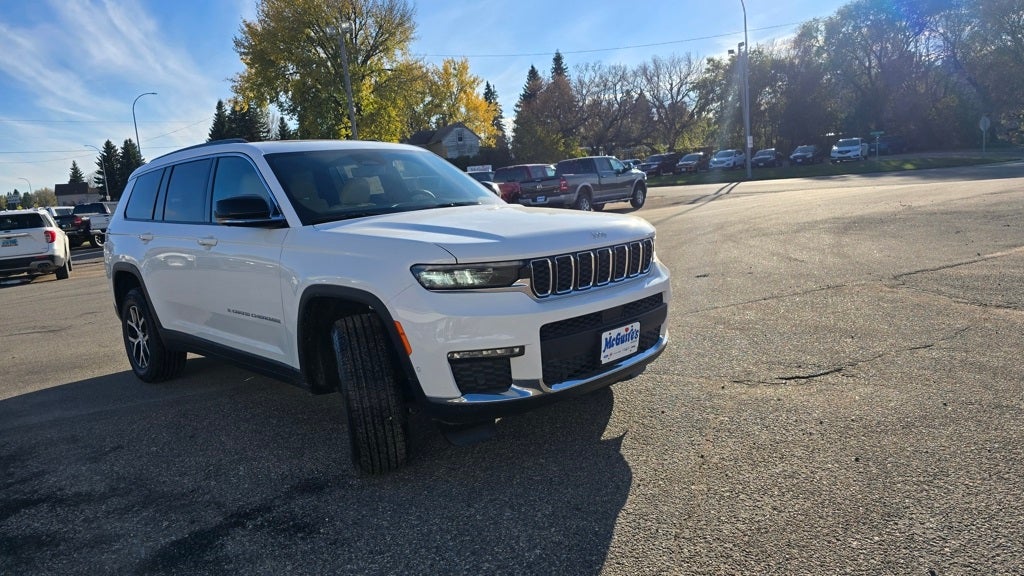 2025 Jeep Grand Cherokee GRAND CHEROKEE L LIMITED 4X4