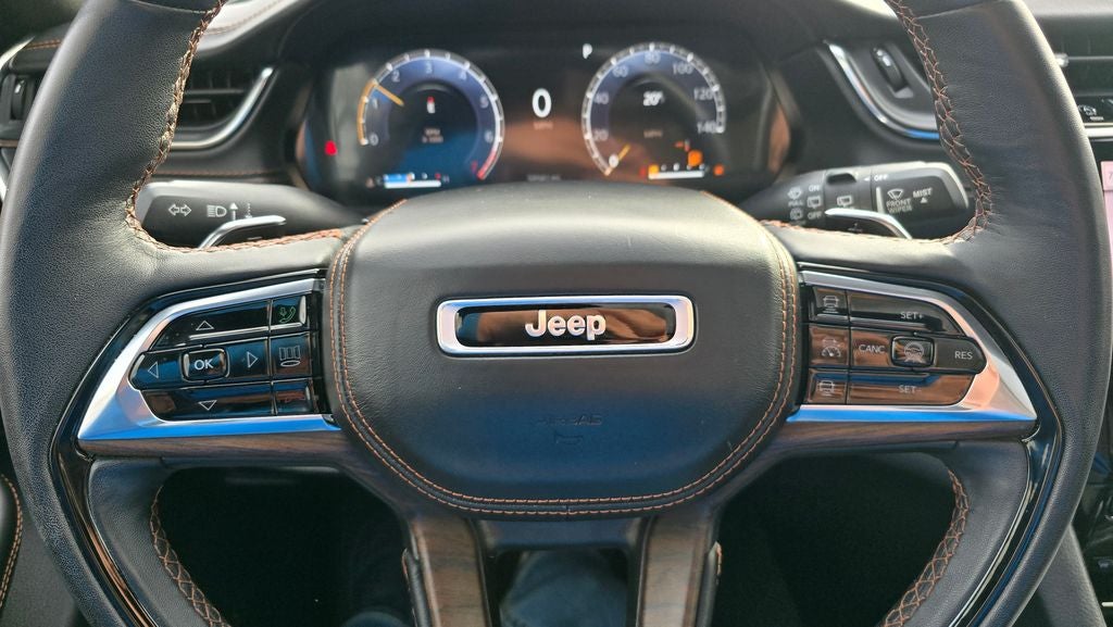 2023 Jeep Grand Cherokee L Summit 4x4