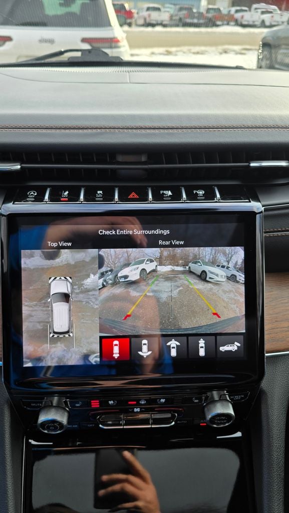 2023 Jeep Grand Cherokee L Summit 4x4