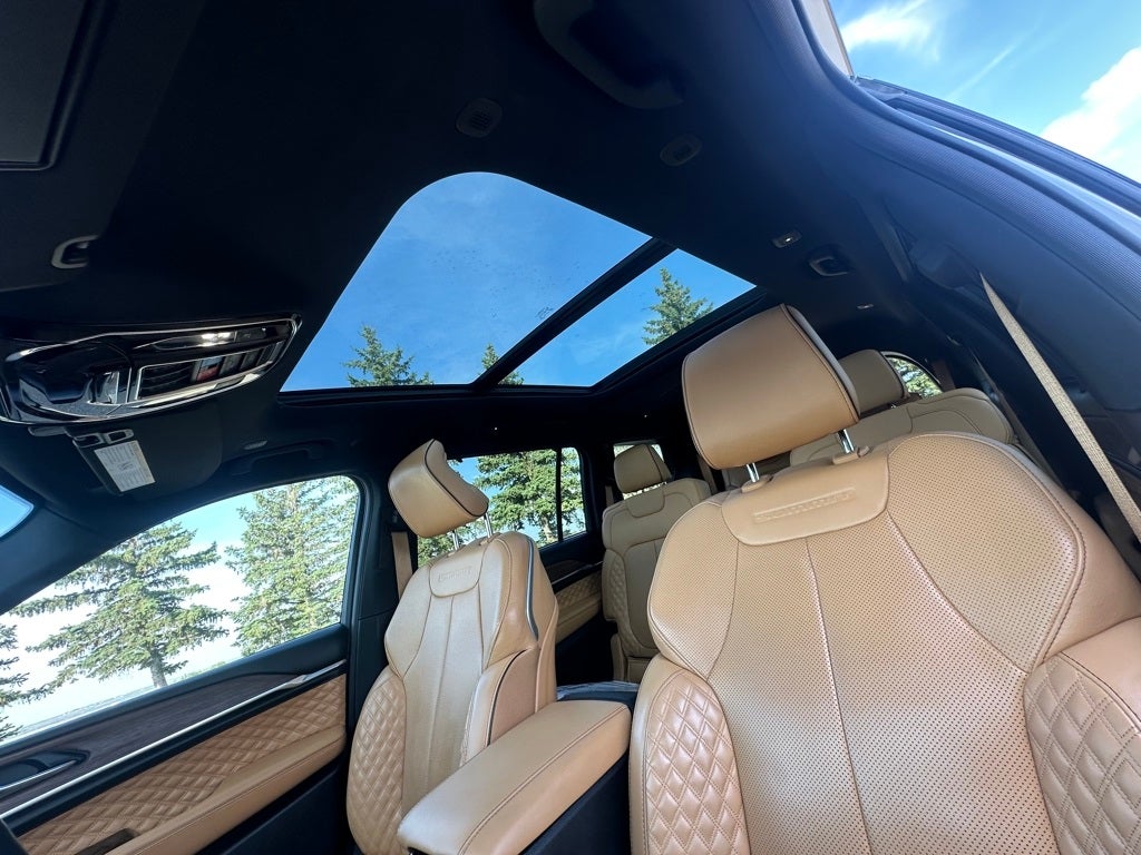 2023 Jeep Grand Cherokee L Summit 4x4