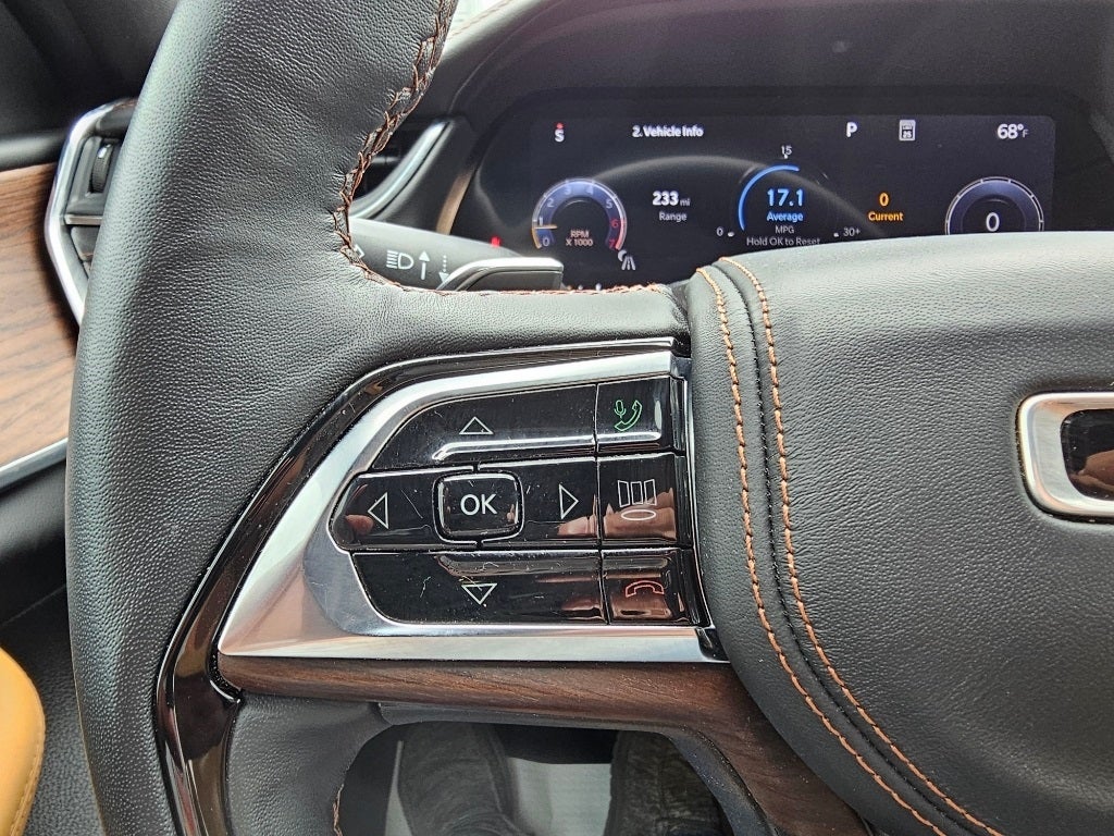 2023 Jeep Grand Cherokee L Summit 4x4