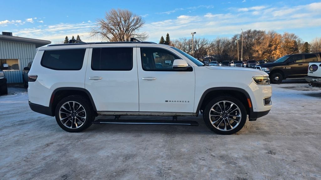 2022 Jeep Wagoneer Series III 4x4