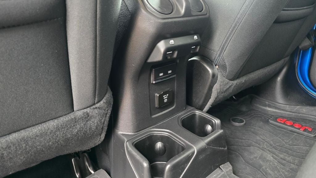 2022 Jeep Gladiator Sport S 4x4