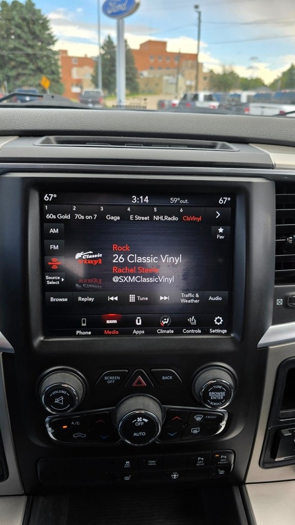 2019 RAM 1500 Classic Big Horn Crew Cab 4x4 5'7' Box