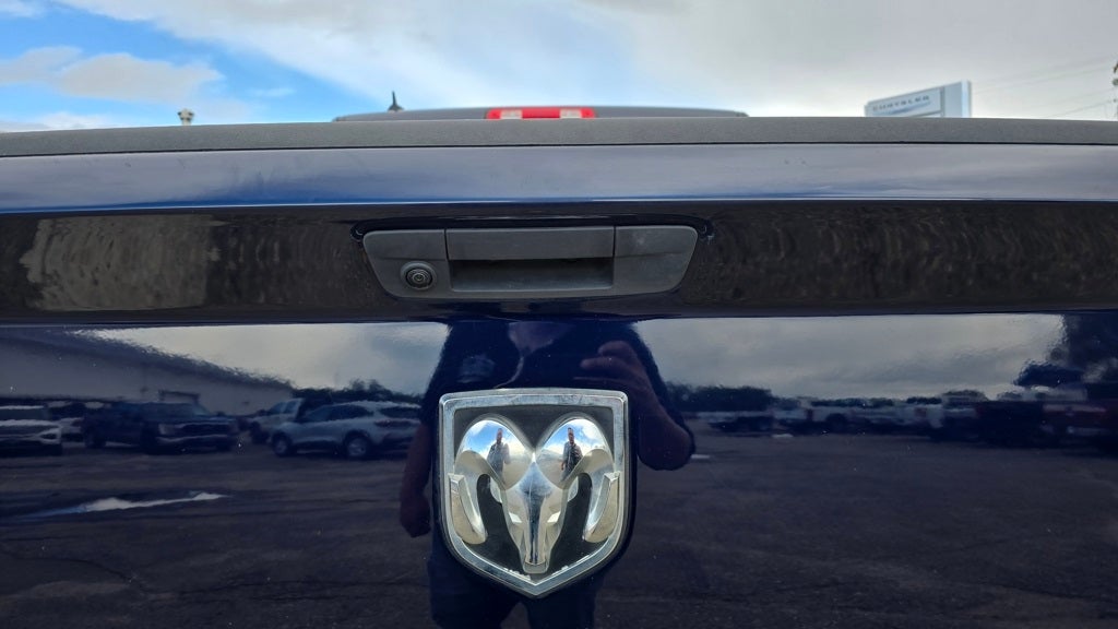 2019 RAM 1500 Classic Big Horn Crew Cab 4x4 5'7' Box