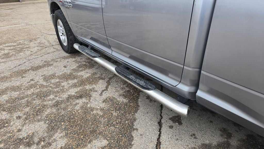 2020 RAM 1500 Classic SLT Crew Cab 4x4 6'4' Box