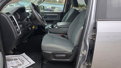 2020 RAM 1500 Classic SLT Crew Cab 4x4 6'4' Box