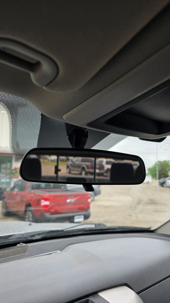 2020 RAM 1500 Classic SLT Crew Cab 4x4 6'4' Box
