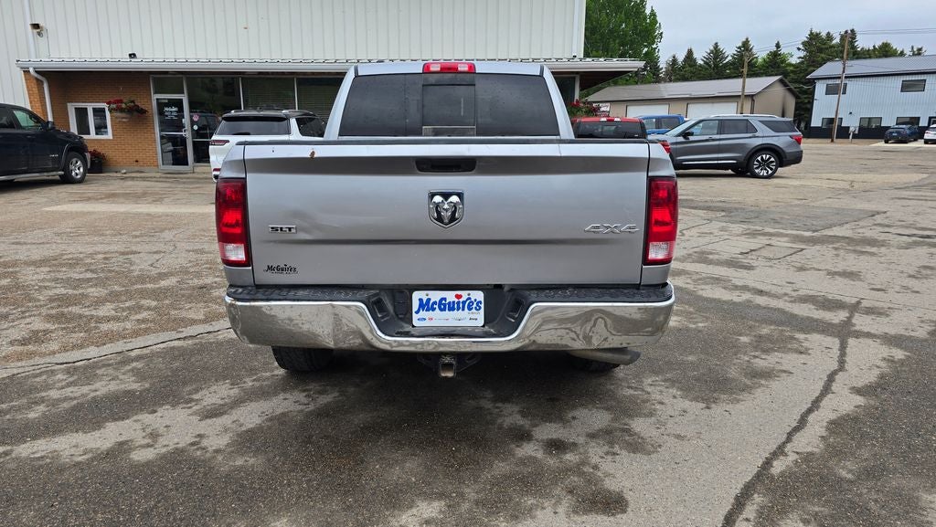 2020 RAM 1500 Classic SLT Crew Cab 4x4 6'4' Box