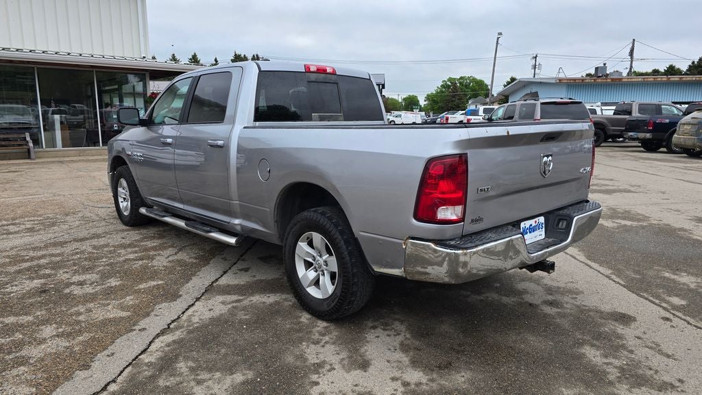 2020 RAM 1500 Classic SLT Crew Cab 4x4 6'4' Box