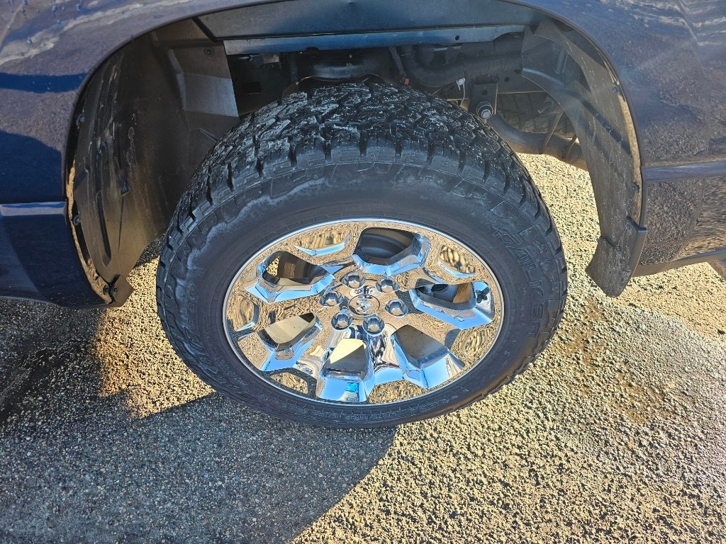 2022 RAM 1500 Big Horn Crew Cab 4x4 5'7' Box