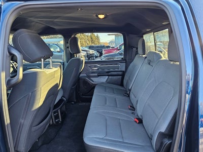 2022 RAM 1500 Big Horn Crew Cab 4x4 5'7' Box