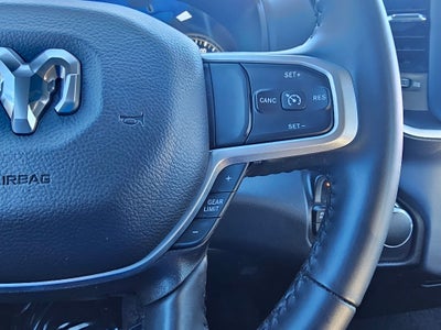 2022 RAM 1500 Big Horn Crew Cab 4x4 5'7' Box