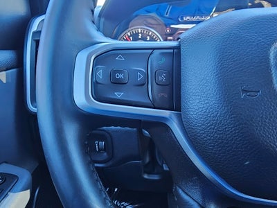 2022 RAM 1500 Big Horn Crew Cab 4x4 5'7' Box