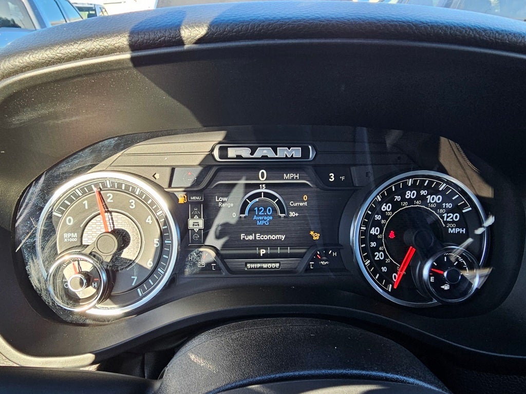 2025 RAM Ram 1500 RAM 1500 BIG HORN CREW CAB 4X4 5'7' BOX