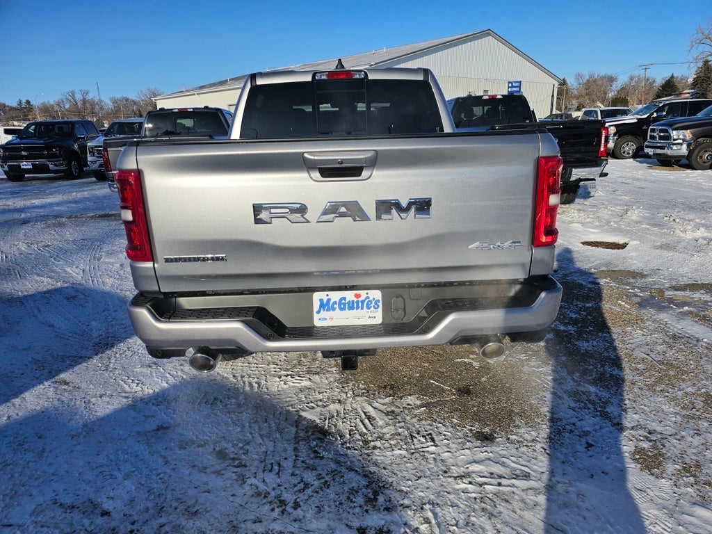 2025 RAM Ram 1500 RAM 1500 BIG HORN CREW CAB 4X4 5'7' BOX