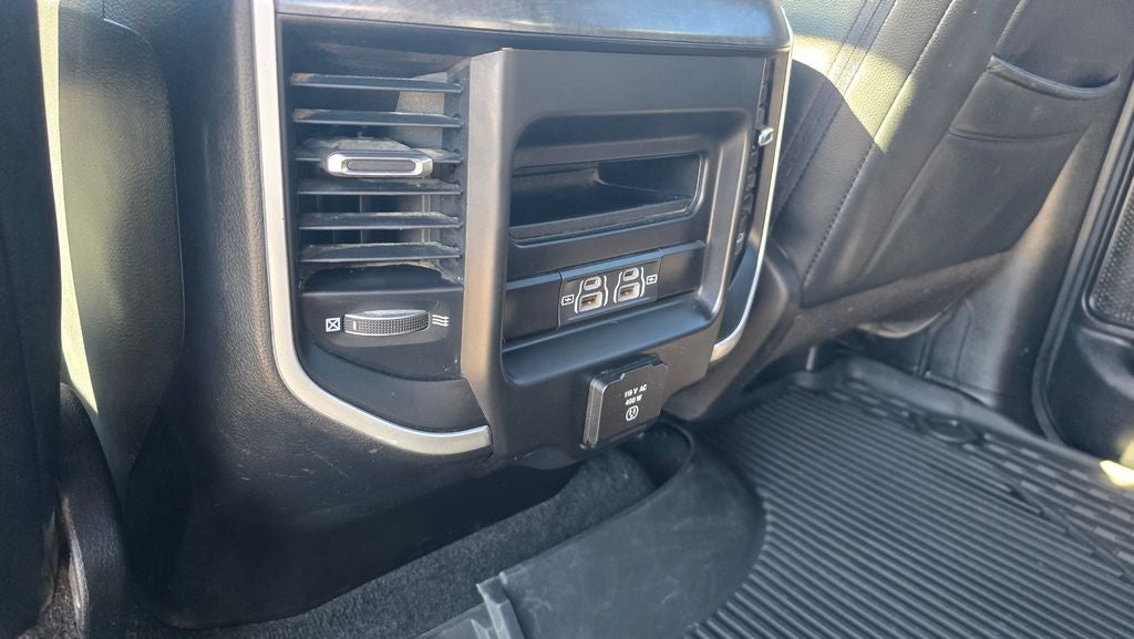 2021 RAM 1500 Big Horn Crew Cab 4x4 5'7' Box