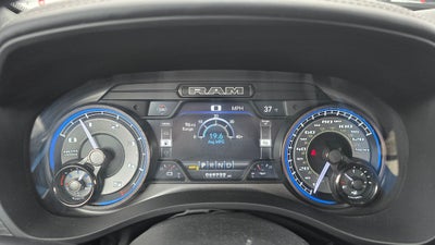 2022 RAM 1500 Limited Crew Cab 4x4 5'7' Box