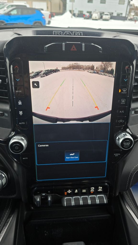 2022 RAM 1500 Limited Crew Cab 4x4 5'7' Box