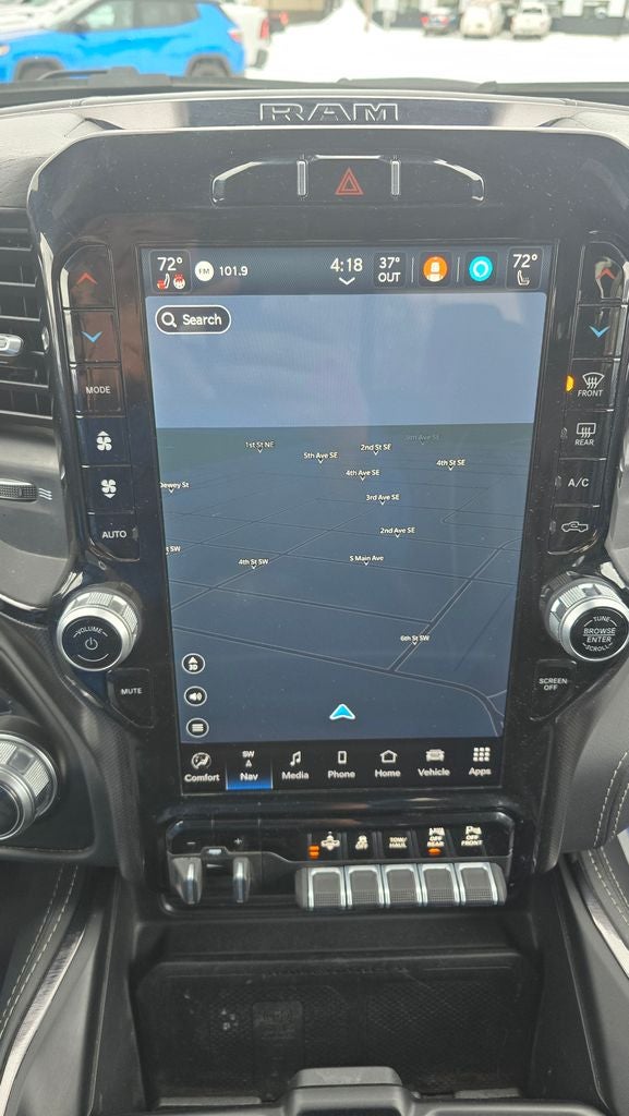 2022 RAM 1500 Limited Crew Cab 4x4 5'7' Box