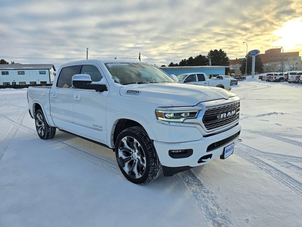2023 RAM 1500 Limited Crew Cab 4x4 5'7' Box