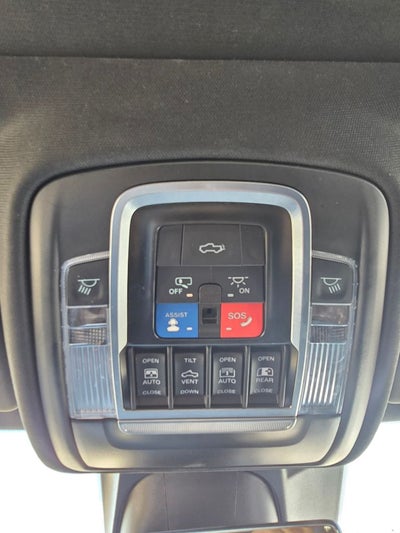 2022 RAM 1500 Limited Crew Cab 4x4 5'7' Box