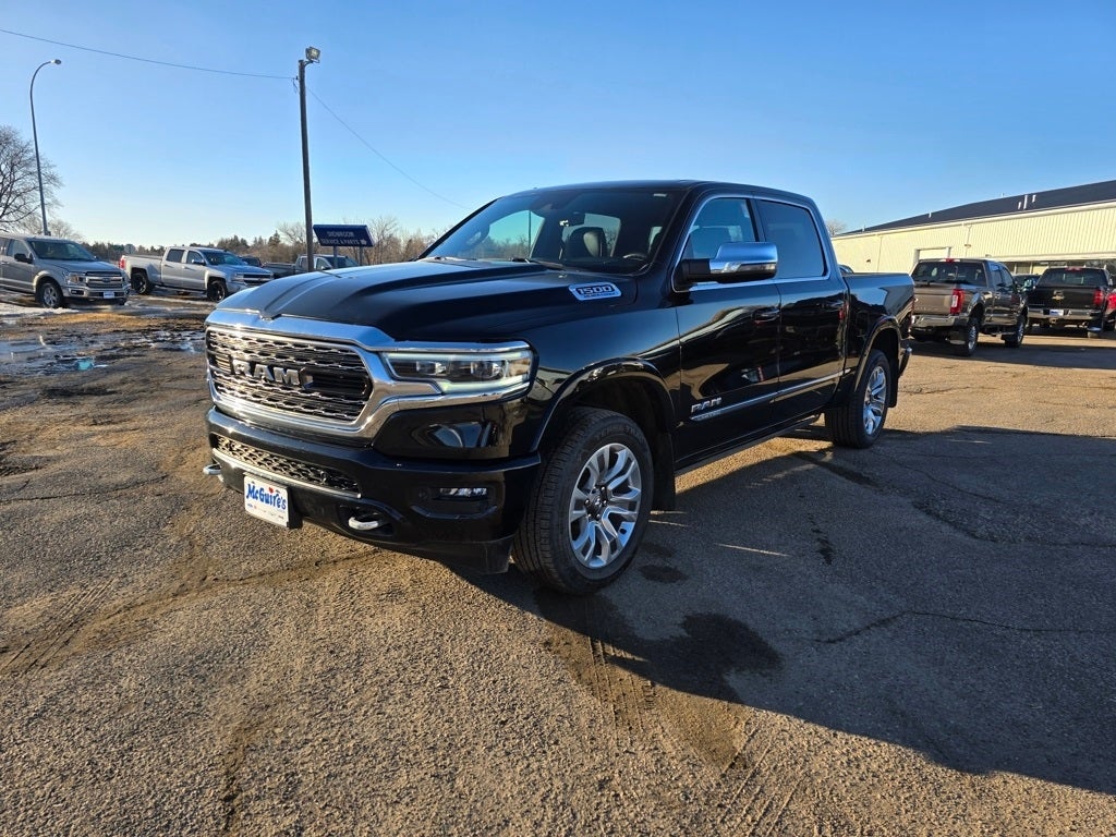 2023 RAM 1500 Limited Crew Cab 4x4 5'7' Box