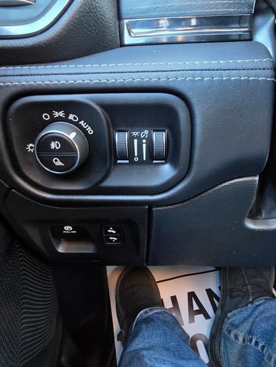 2023 RAM 1500 Limited Crew Cab 4x4 5'7' Box