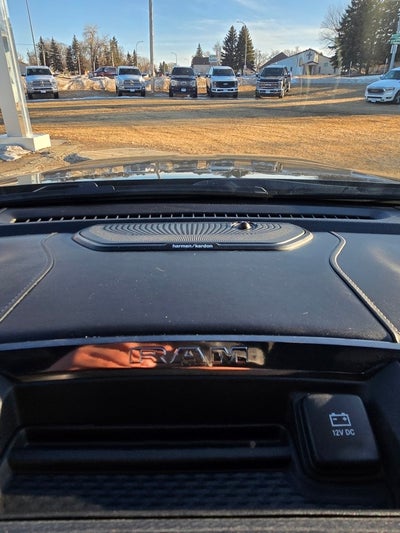 2023 RAM 1500 Limited Crew Cab 4x4 5'7' Box