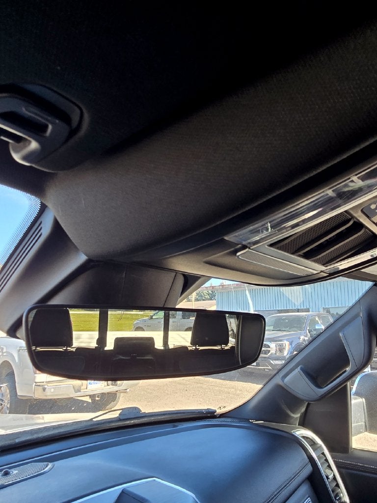 2023 RAM 1500 Laramie Crew Cab 4x4 5'7' Box
