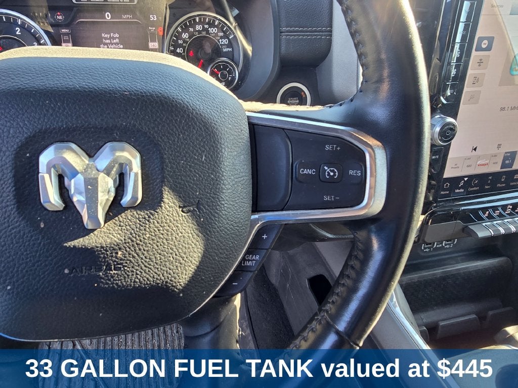 2023 RAM 1500 Laramie Crew Cab 4x4 5'7' Box