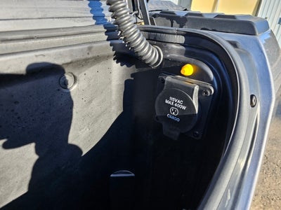 2021 RAM 1500 Laramie Crew Cab 4x4 5'7' Box