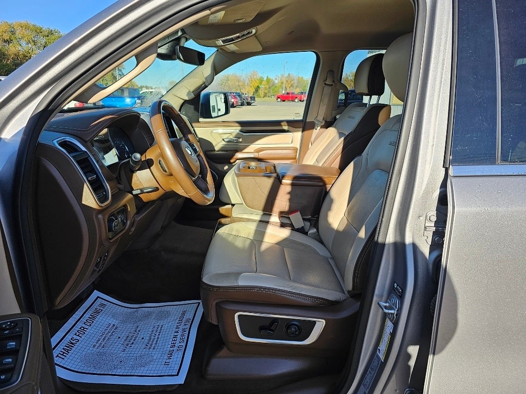 2021 RAM 1500 Laramie Crew Cab 4x4 5'7' Box