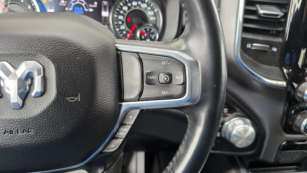 2021 RAM 1500 Laramie Crew Cab 4x4 5'7' Box