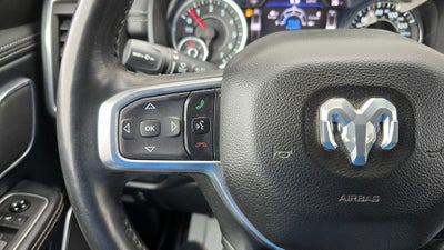 2021 RAM 1500 Laramie Crew Cab 4x4 5'7' Box