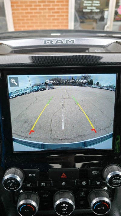 2021 RAM 1500 Laramie Crew Cab 4x4 5'7' Box