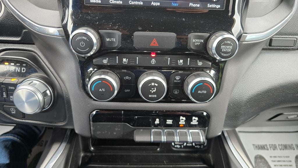 2021 RAM 1500 Laramie Crew Cab 4x4 5'7' Box