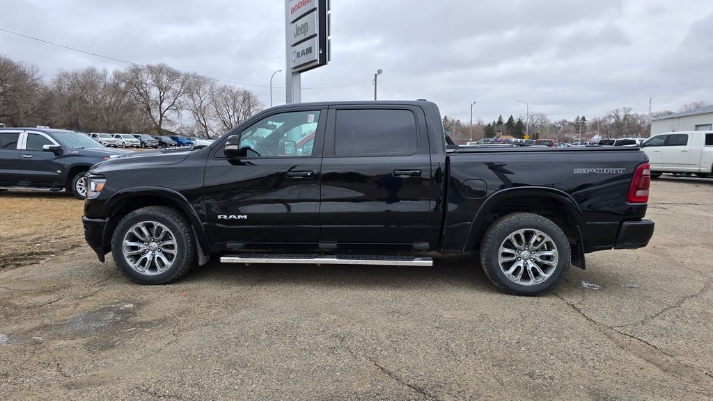 2021 RAM 1500 Laramie Crew Cab 4x4 5'7' Box