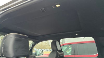 2021 RAM 1500 Laramie Crew Cab 4x4 5'7' Box