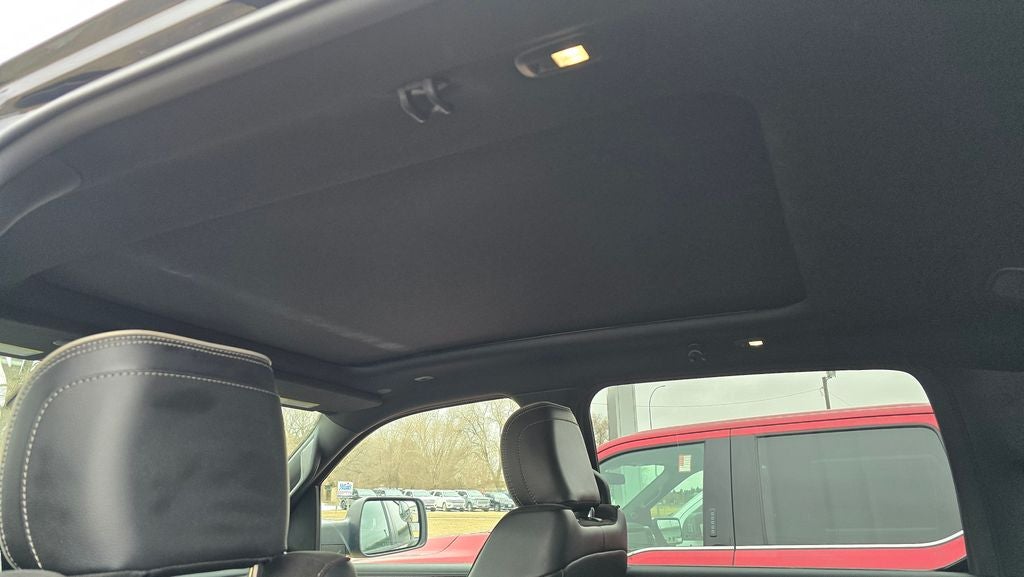 2021 RAM 1500 Laramie Crew Cab 4x4 5'7' Box