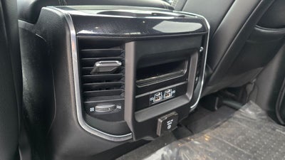 2021 RAM 1500 Laramie Crew Cab 4x4 5'7' Box